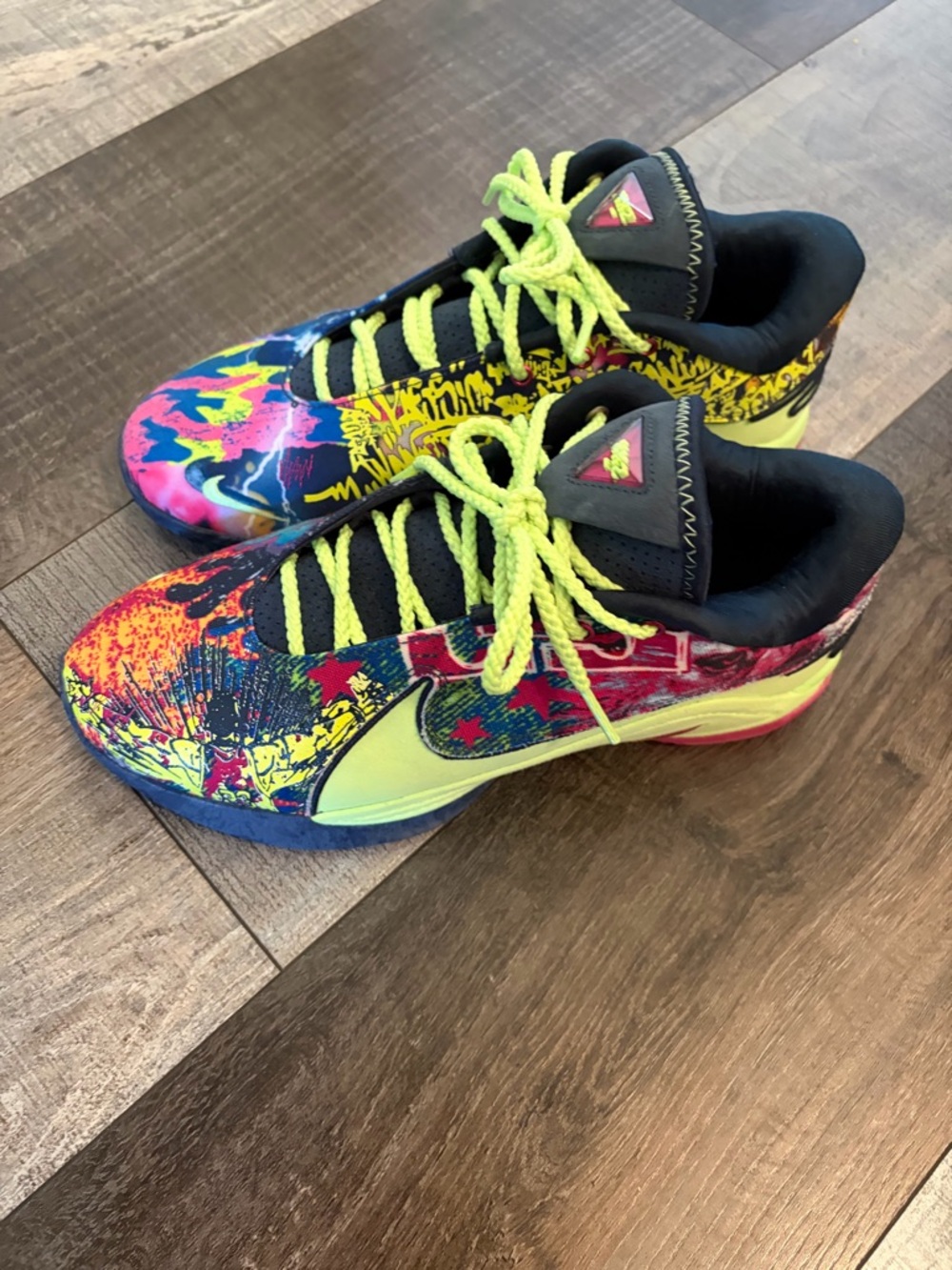 Nike LeBron 22 Bryce’s World Basketball Shoes Men’s 8.5 Like New
